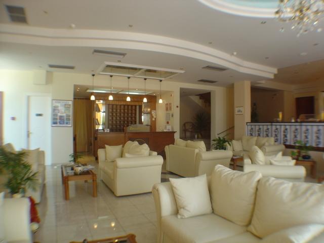 Hotel Lefkada 3*