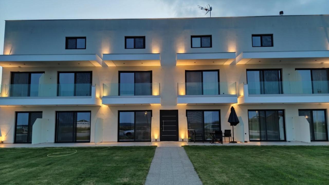 Onar Luxury Living *