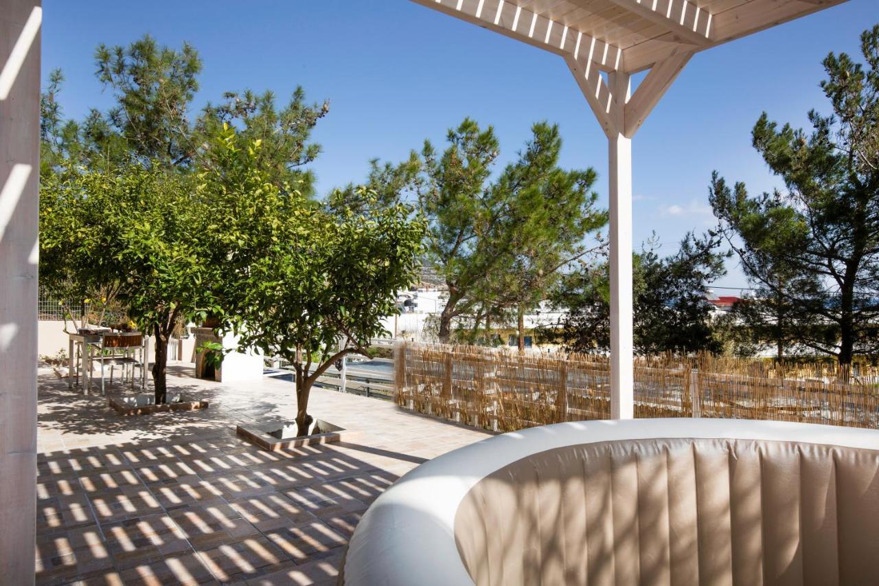 Theros Luxury Holiday home