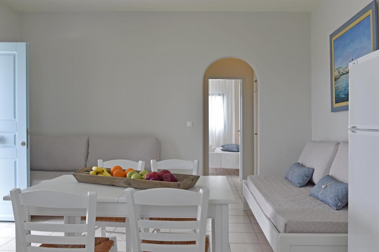 Tonia Paros Apartment *