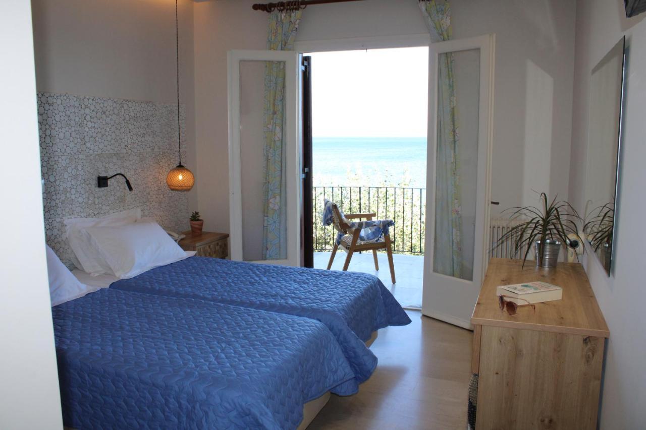 Dassia Beach Hotel Hotel