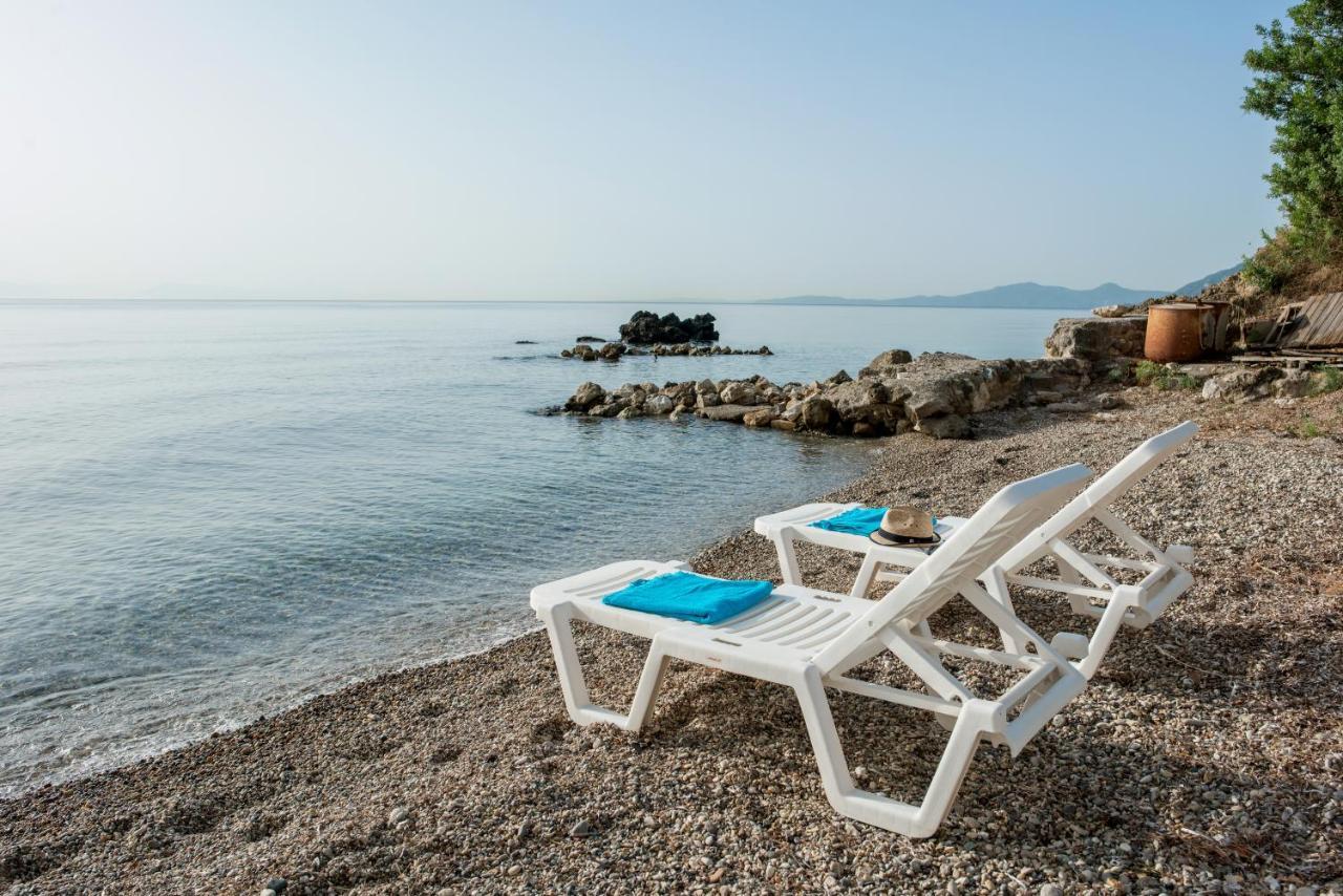 Agistri By The Sea Apartment *