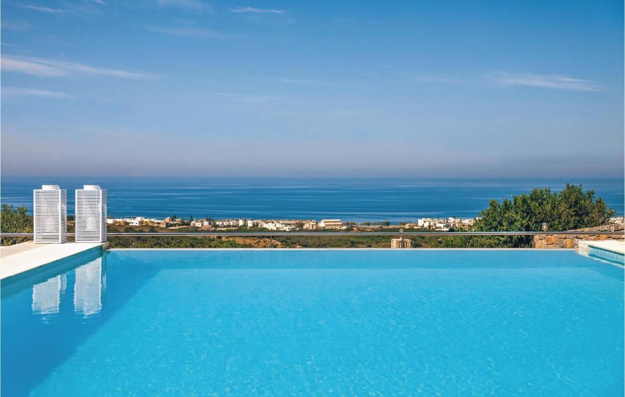 6 Bedroom Beautiful In Lasithi, Crete Milatos