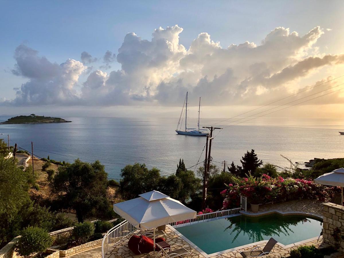 Avgerini Paxos Gaios