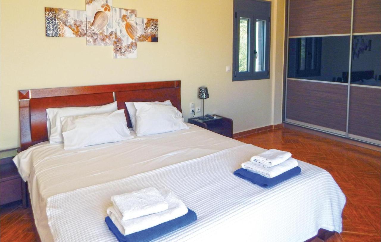 6 Bedroom Beautiful In Lasithi, Crete Milatos