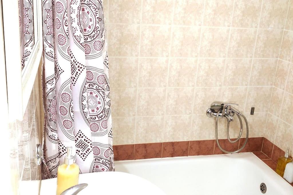 Herbs-home 45sqm, Private Garage Apartment Rethymno (Crete)