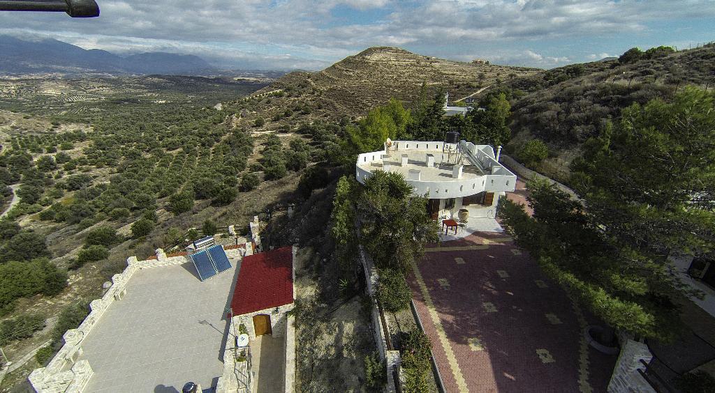 Alexandros Villa *