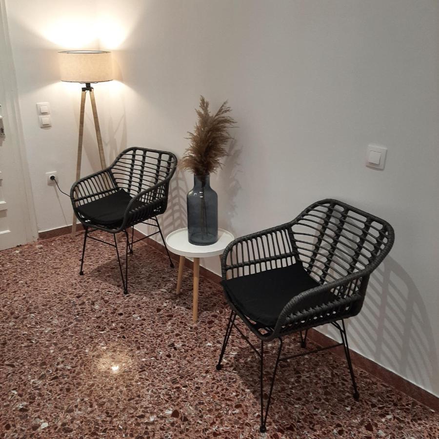Flora &