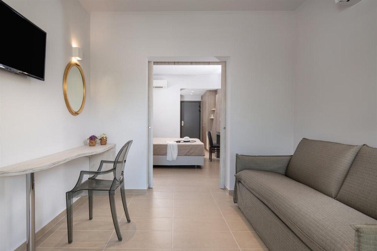 Lagomandra Beach Hotel Hotel