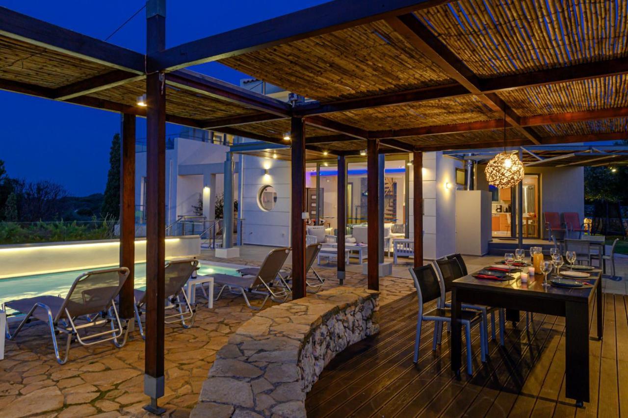 Serenity - With Private Heated Pool * Gerani (Rethymno)