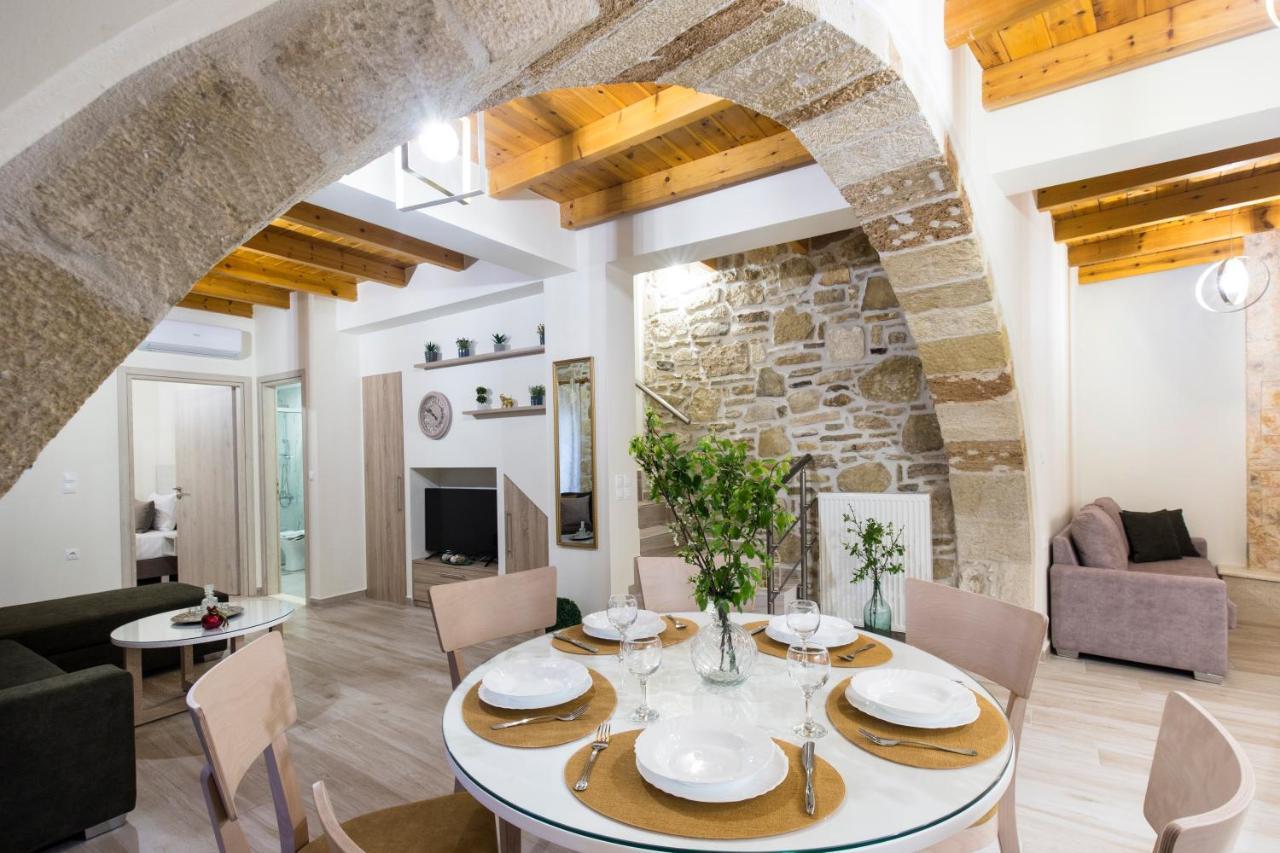 Petros Luxury Traditional House - *