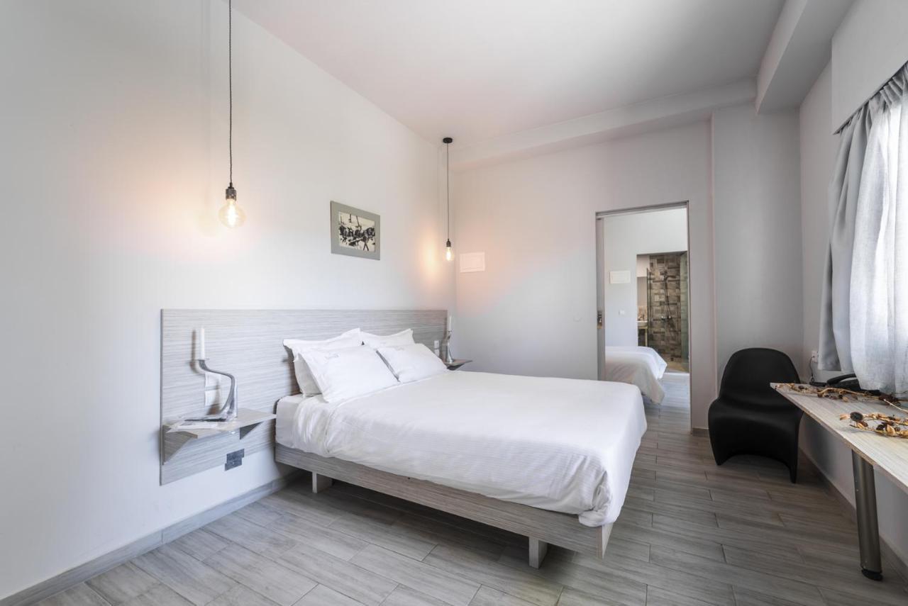 Ianos Bay Hotel 3*
