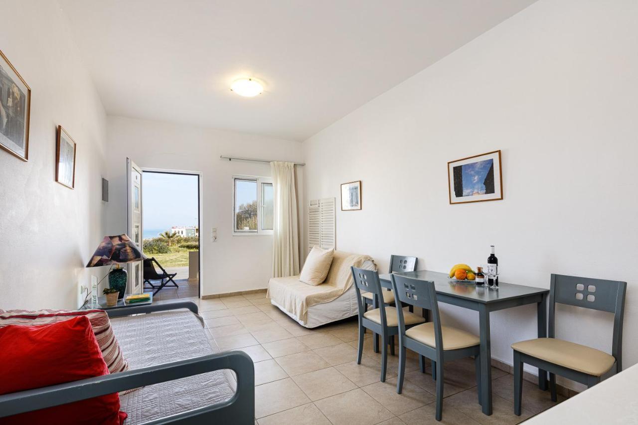 Yiannis Apartment Adelianos Kampos