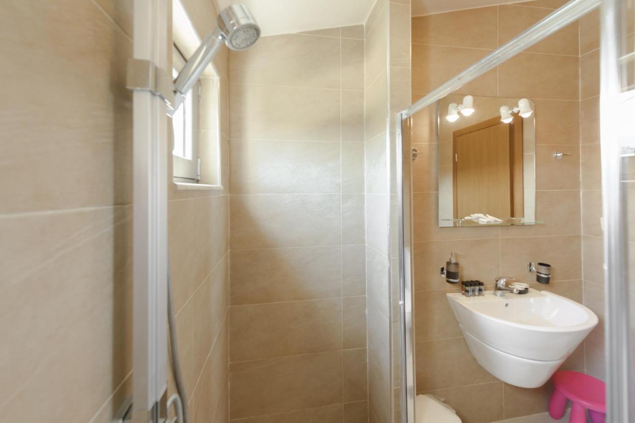 Serenity - With Private Heated Pool * Gerani (Rethymno)