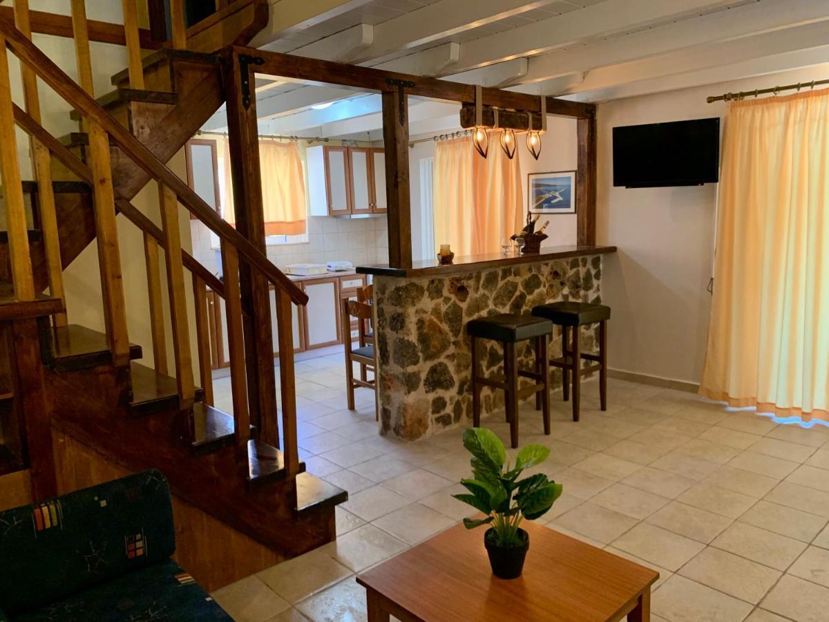 Villa Dimarion Villas