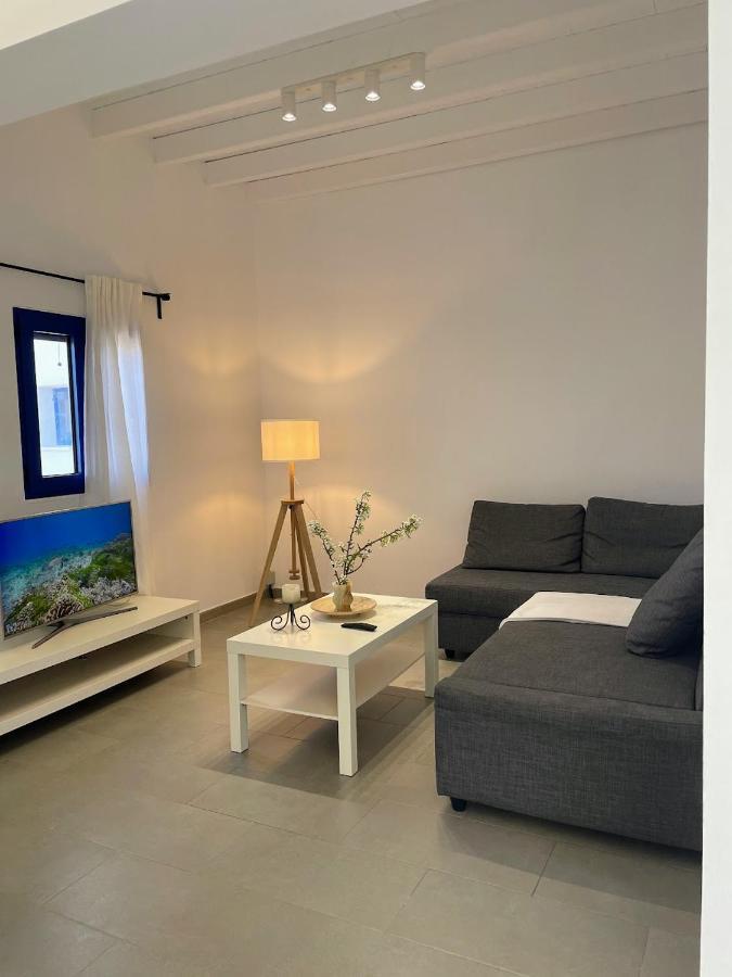 Ktima Tzaneti - Coastal Lachania (Rhodes)