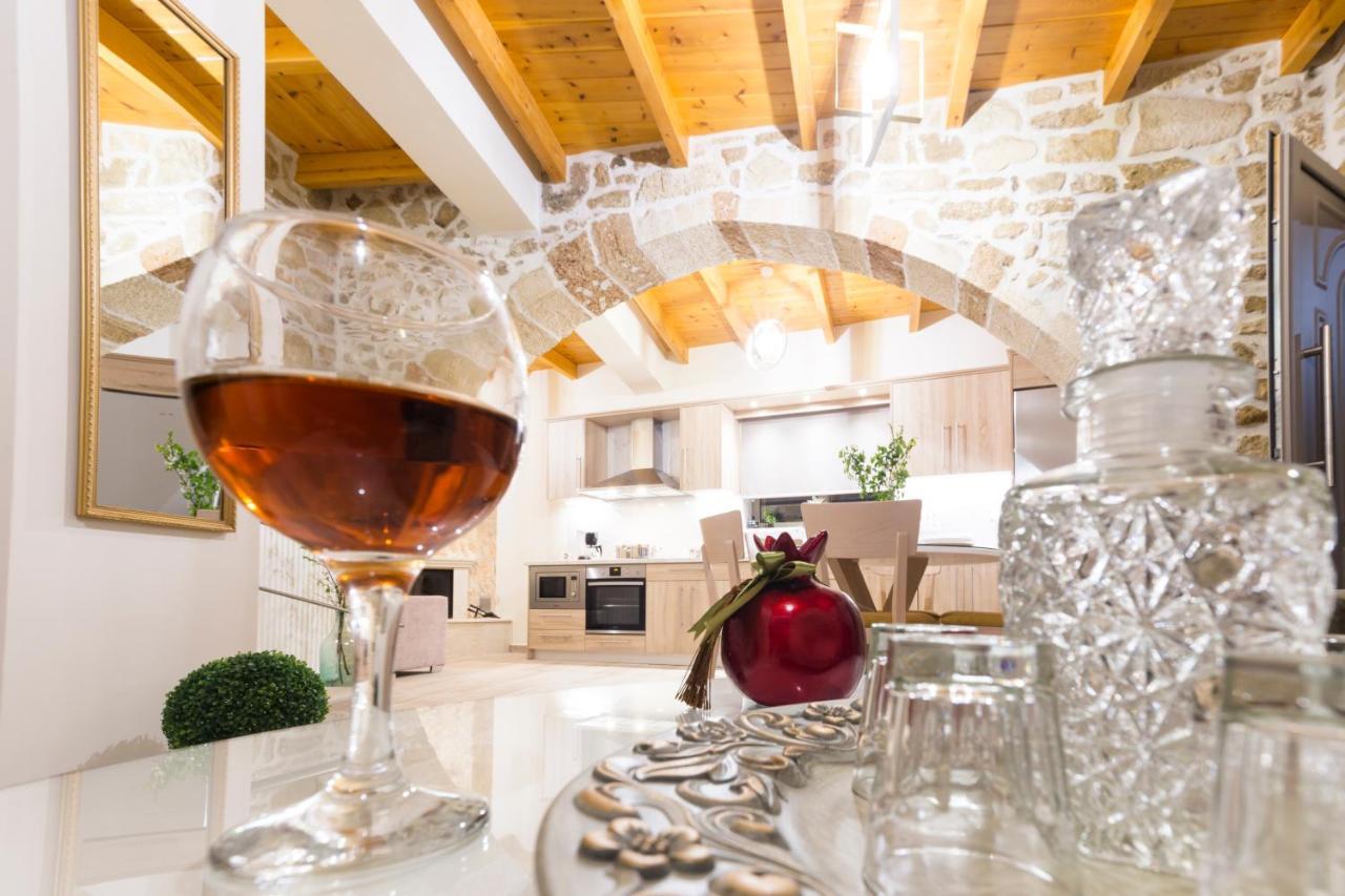 Villa Petros Luxury Traditional House - *
