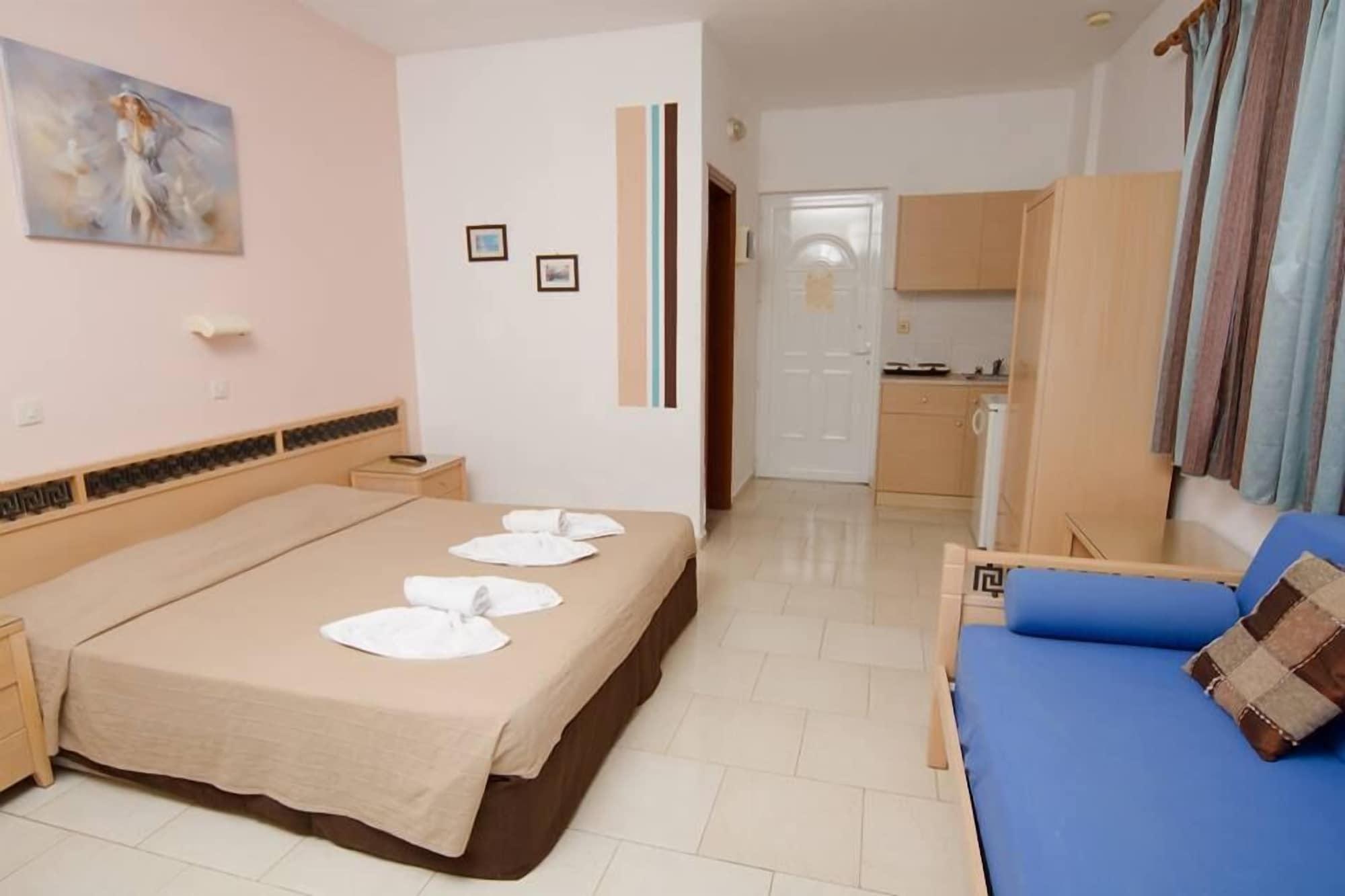 White Palace Aparthotel
