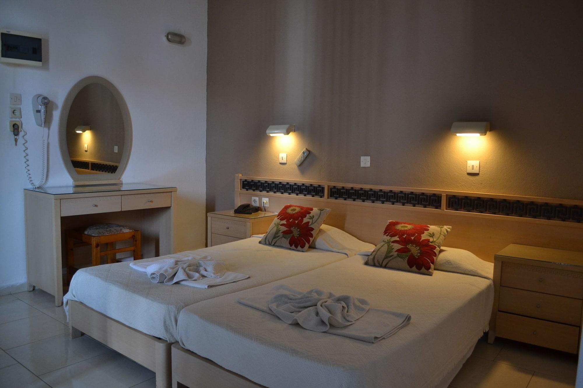 White Palace Aparthotel 2*