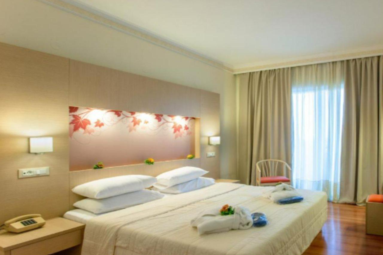 Marianna Palace Hotel 4*