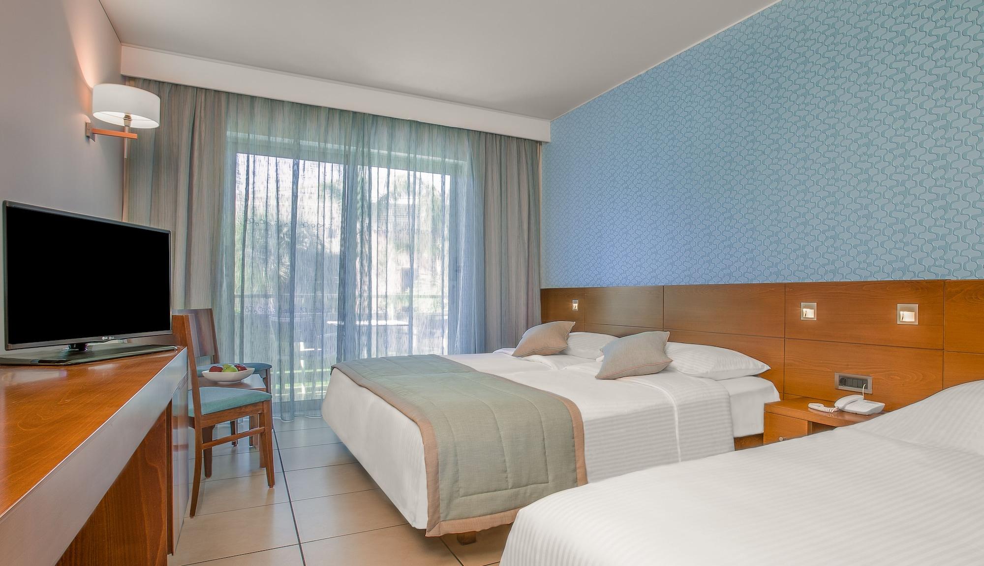 Blue Lagoon 5*