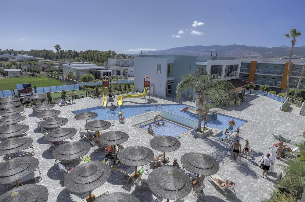 Blue Lagoon Hotel