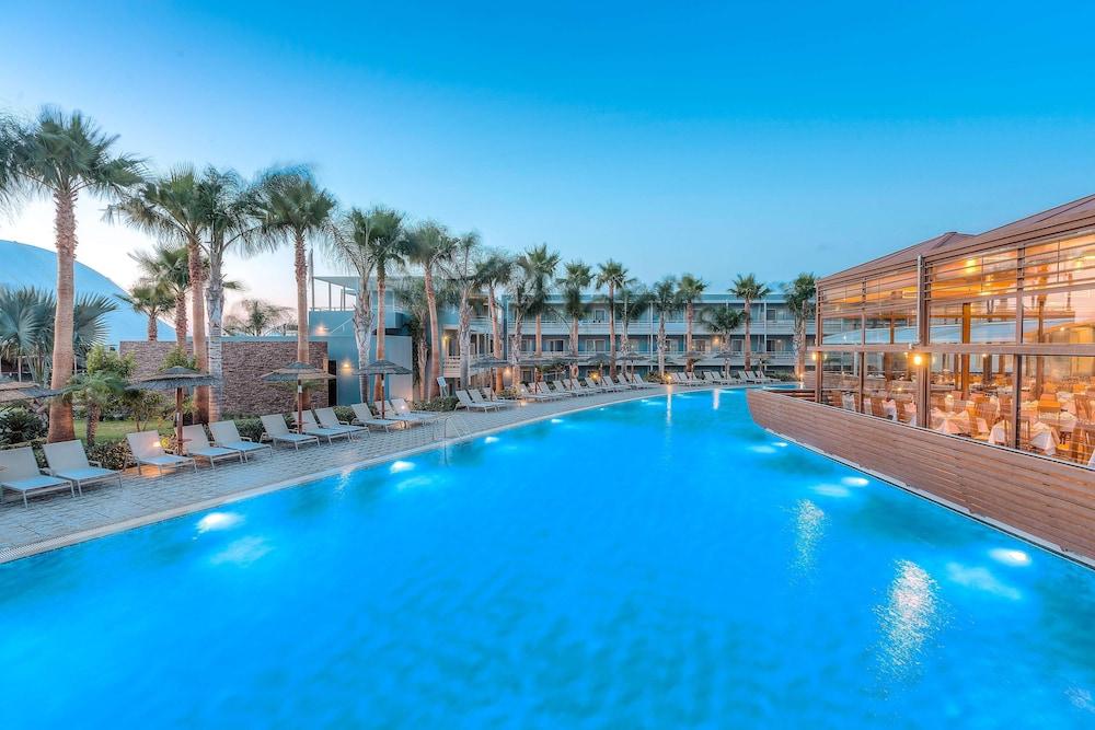 Hotel Blue Lagoon 5*
