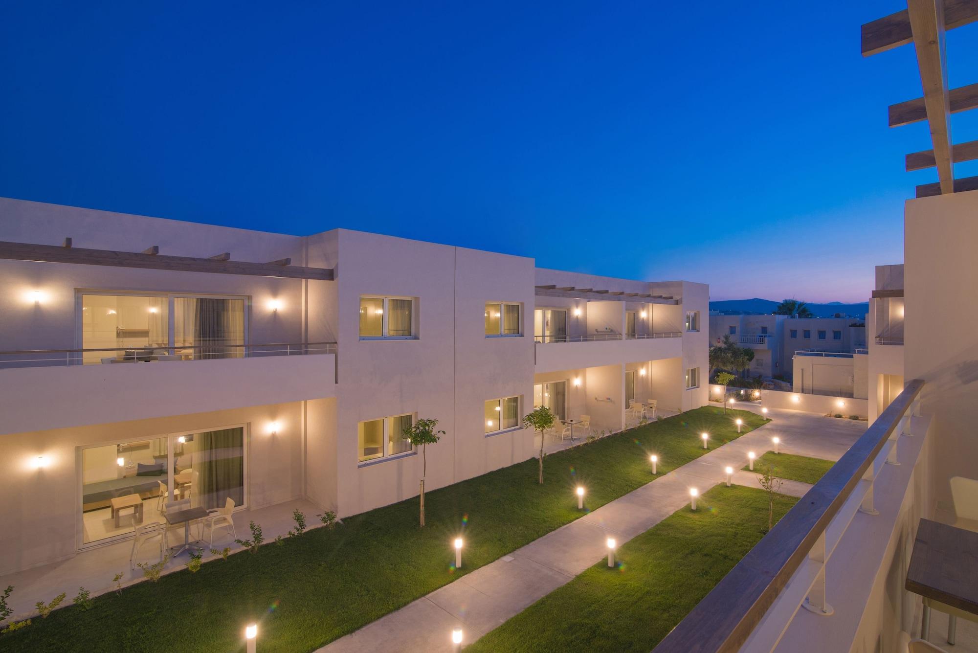 Ourania Aparthotel 3*
