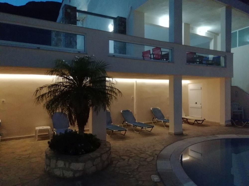 Apartment Creta