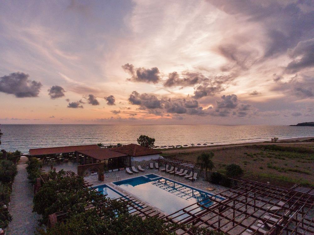 Hotel Poseidon 4*