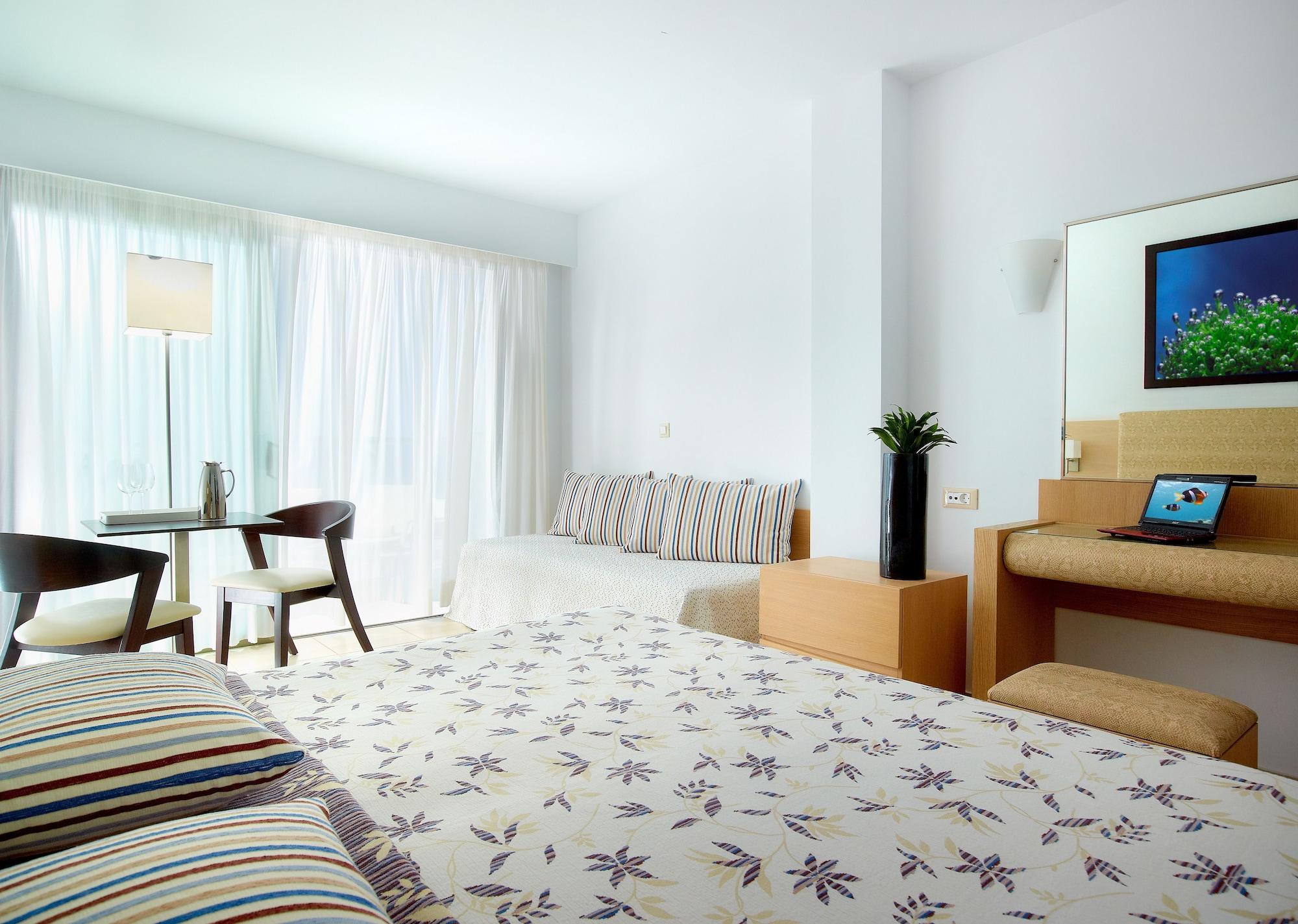 Albatros & Resort
