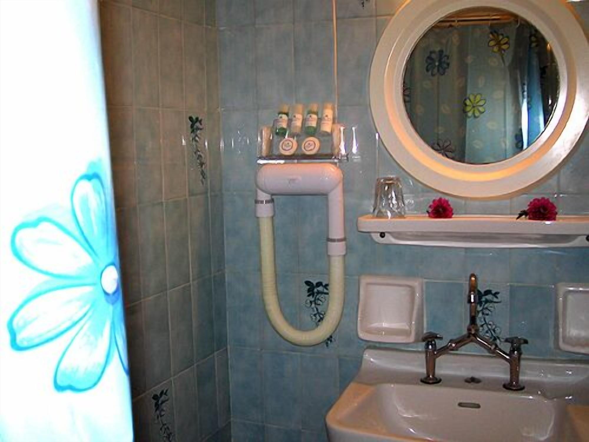 Hotel Doxa 2*