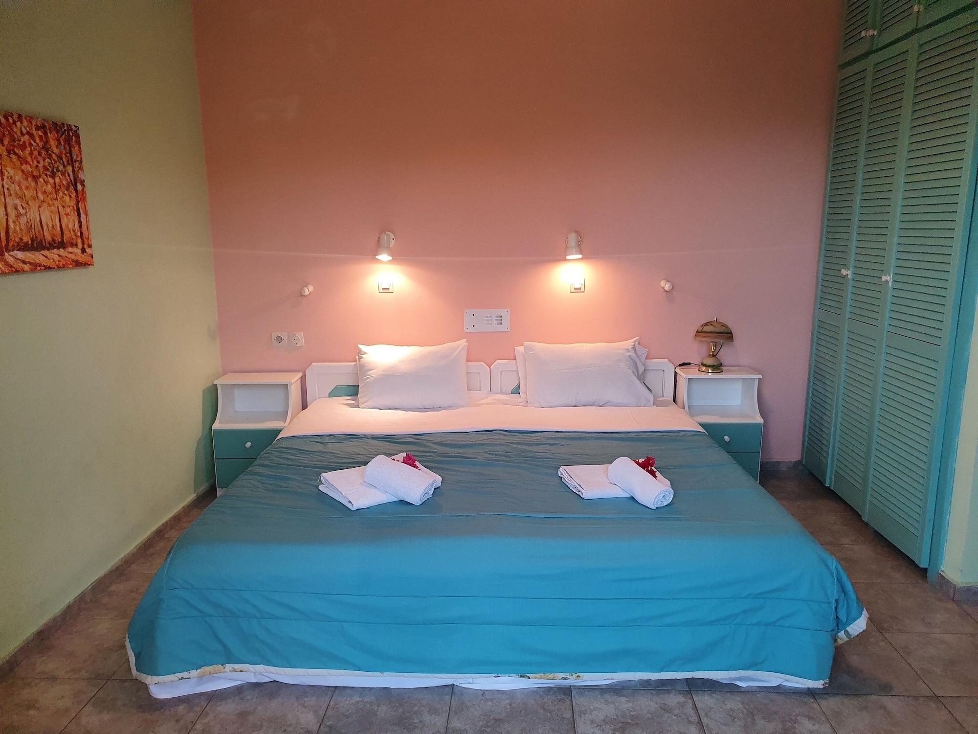 Dioskouroi Apts Aparthotel Agia Pelagia (Crete)