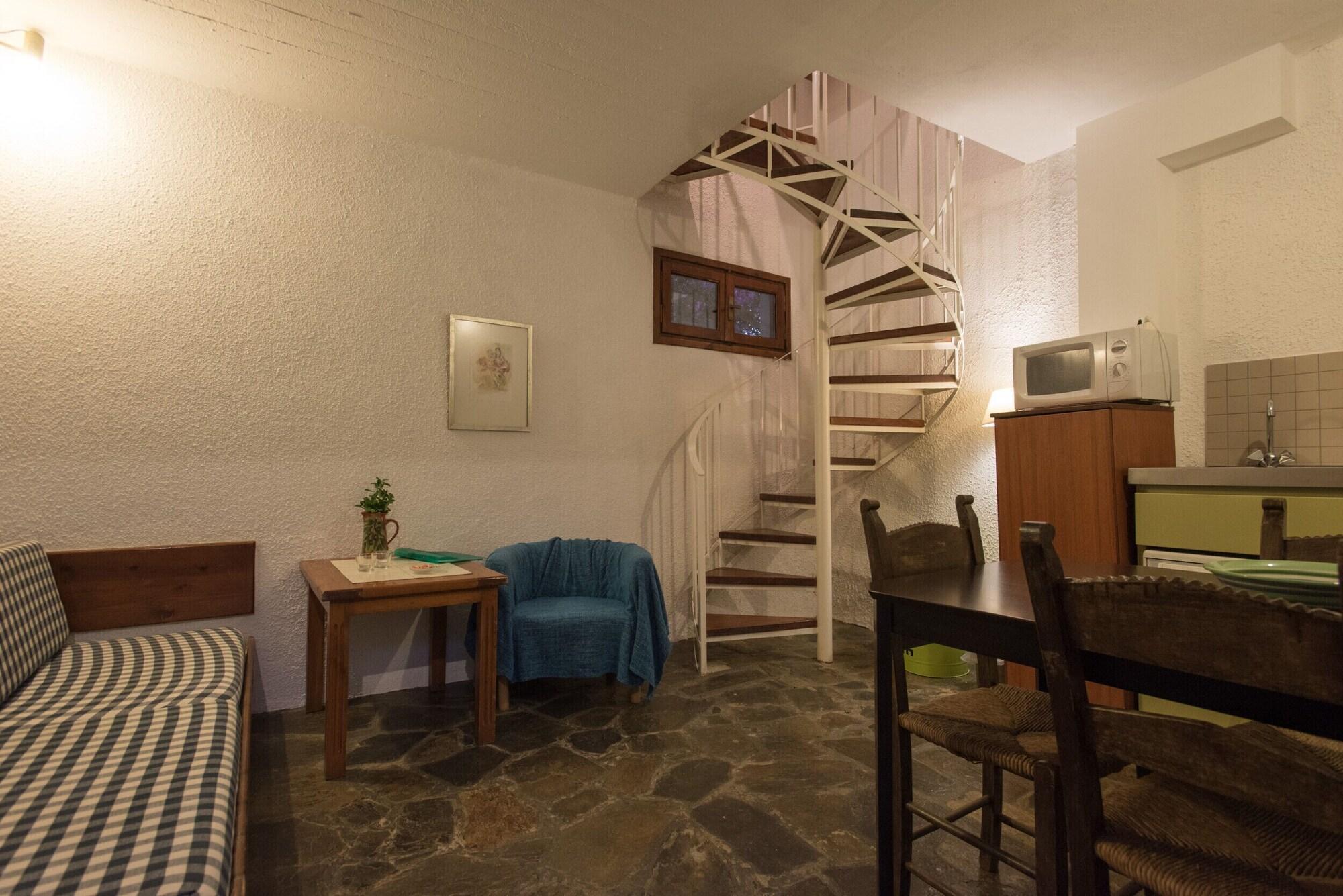 Apartment Proimos Maisonettes