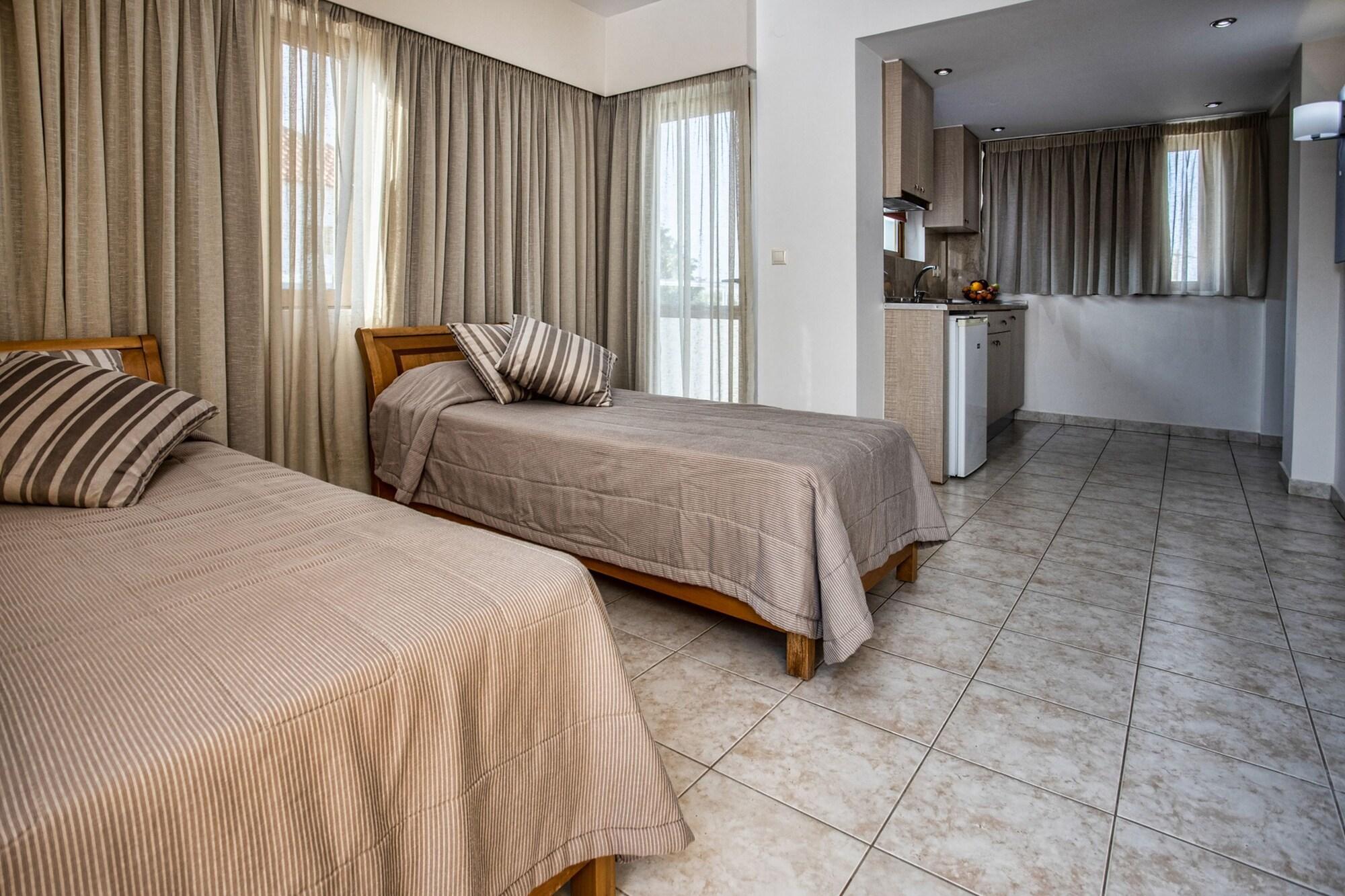 Aparthotel Mary & Mary Royal 3*