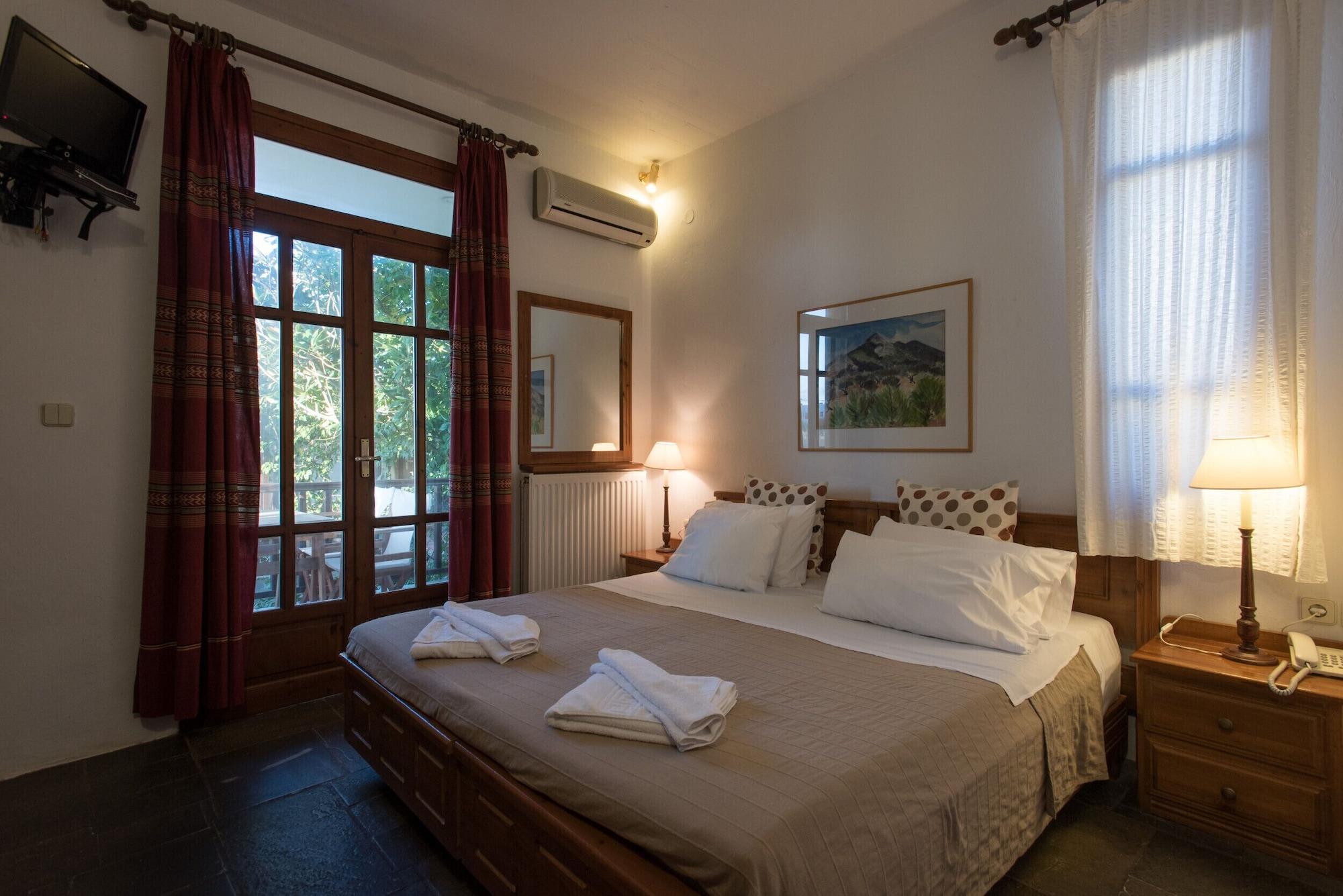 Proimos Maisonettes Apartment