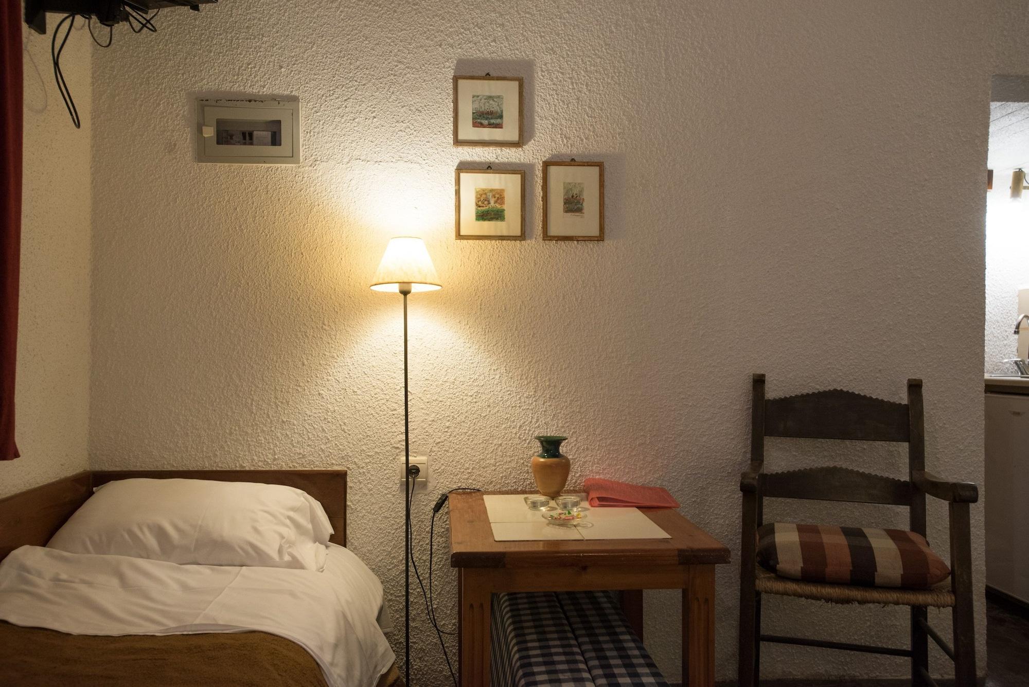 Proimos Maisonettes Apartment