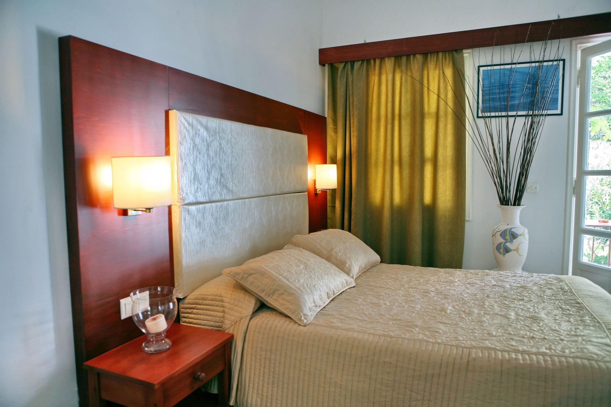 Hotel Aegeon 3*