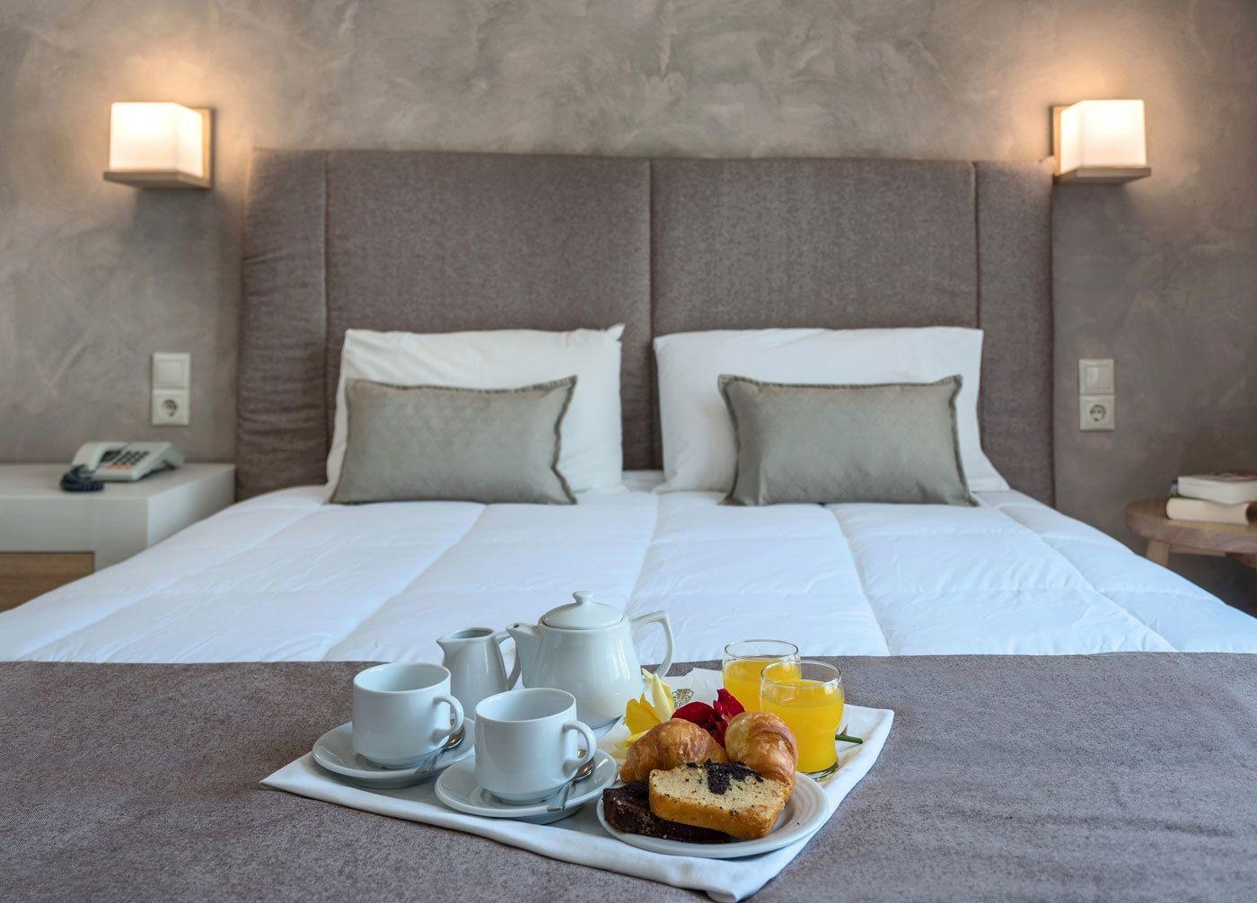 Nefeli Hotel 4*