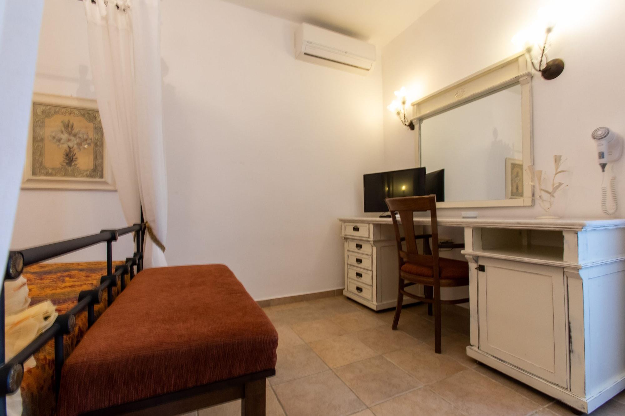 Hotel Plaza Plaka (Naxos)