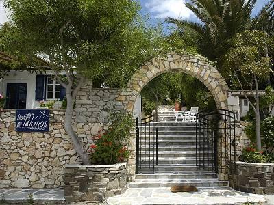Hotel Manos Naousa (Paros)