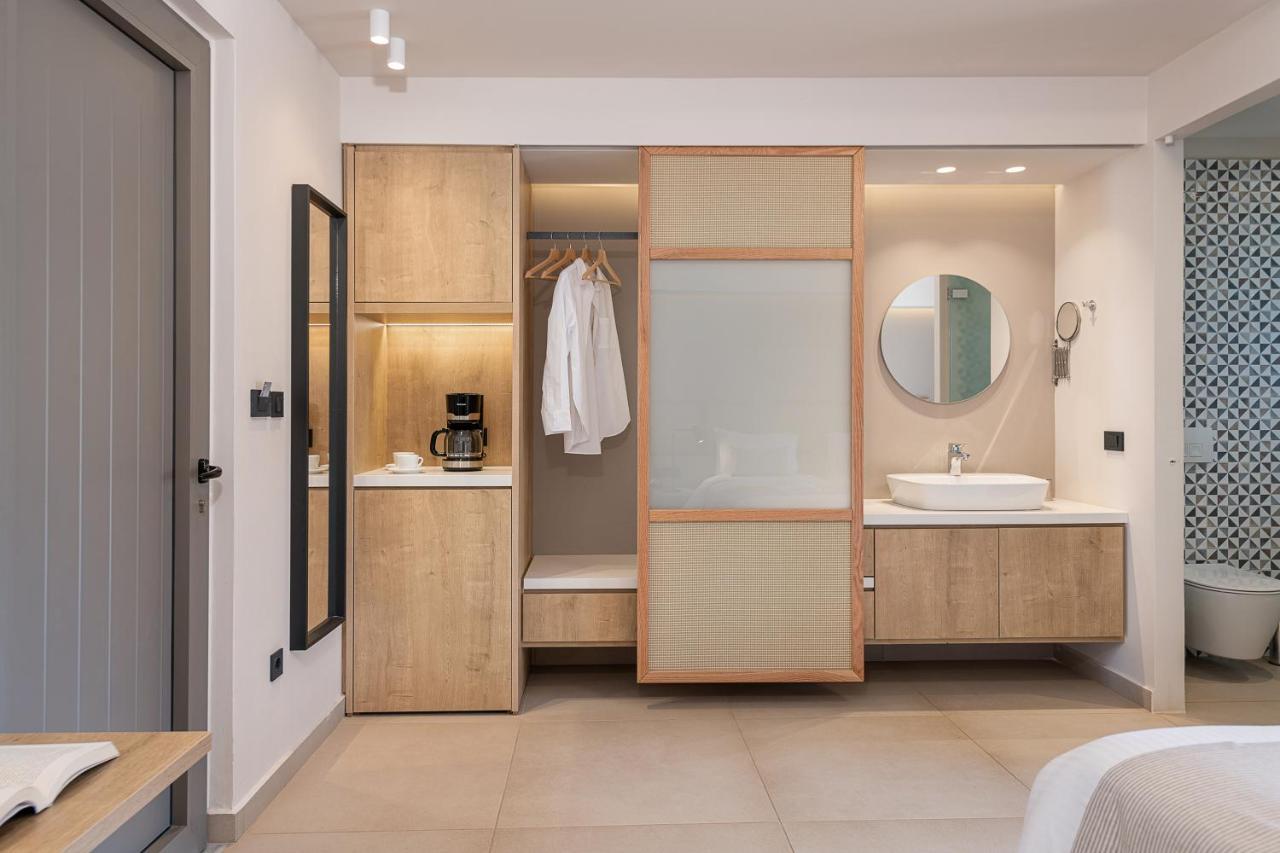 Aparthotel By Kalomirakis Family Elafonisi