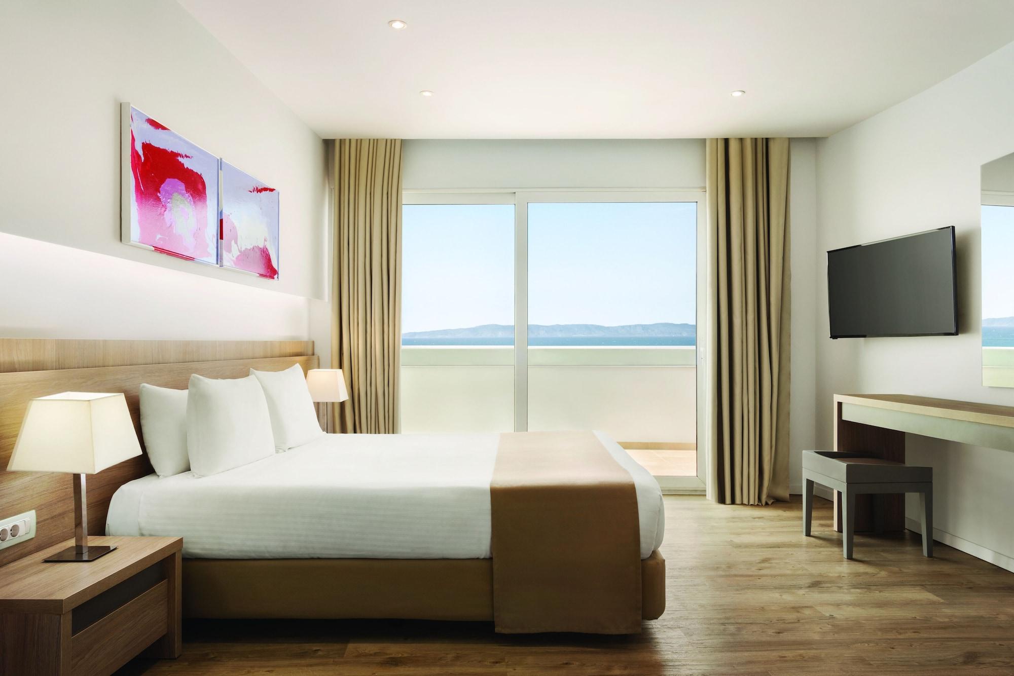 Akti Imperial Deluxe & Dolce By Wyndham Hotel 5*