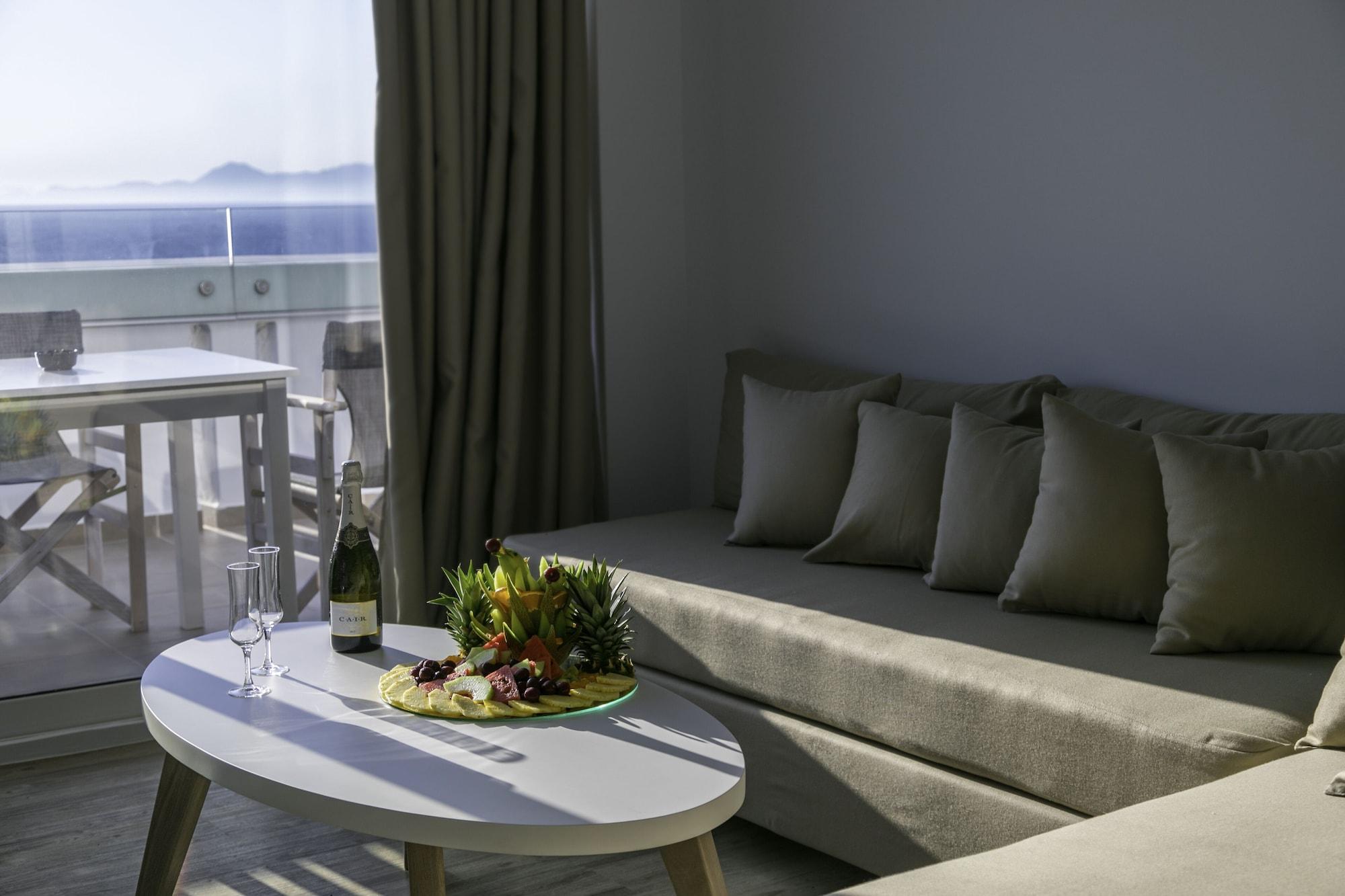 Akti Imperial Deluxe & Dolce By Wyndham 5* Ixia (Rhodes)