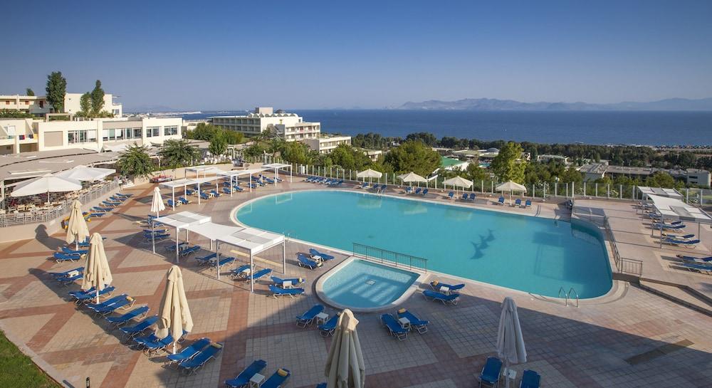 Kipriotis Aqualand 4*
