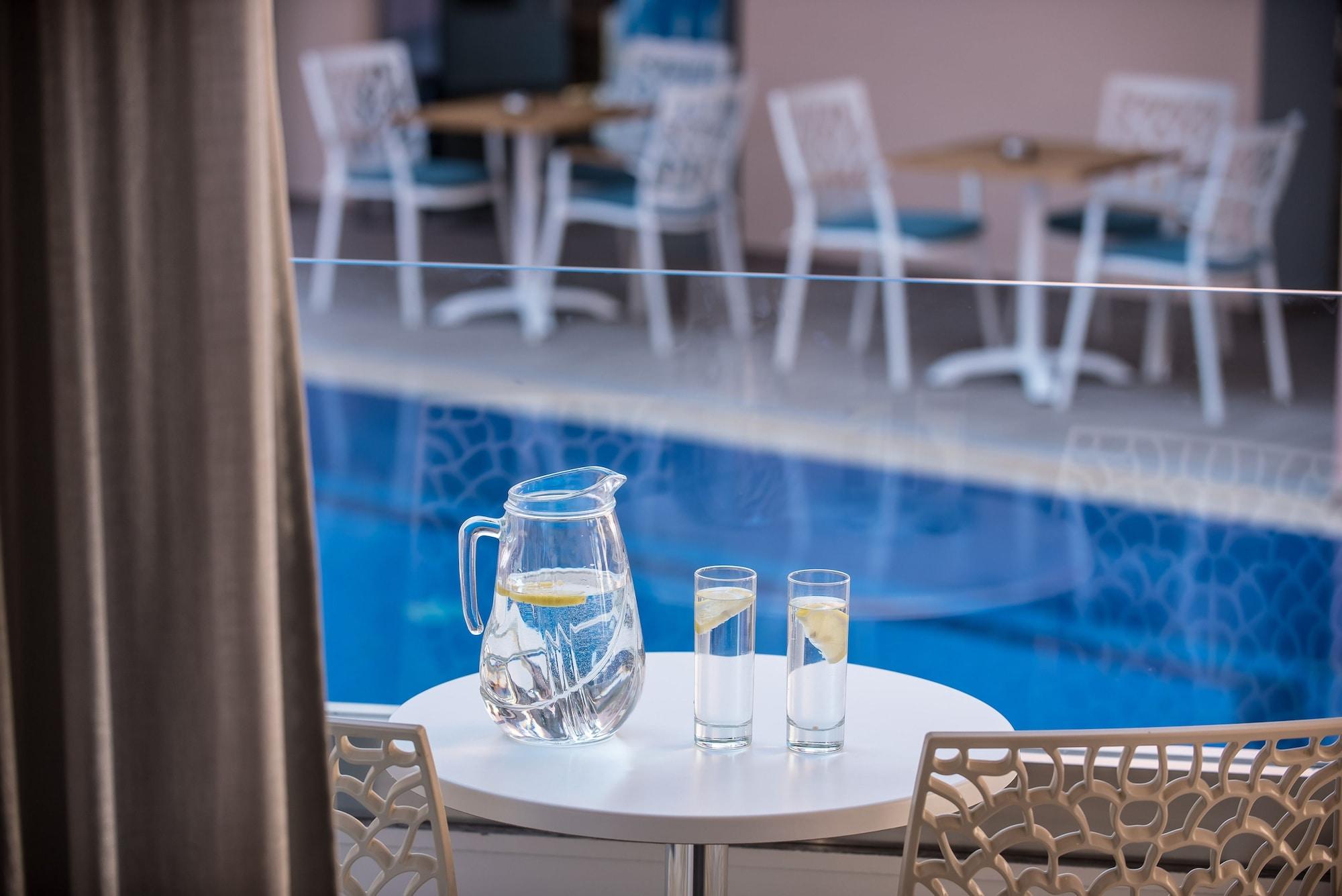Hotel Omiros Boutique Hotel (Adults Only) 3*