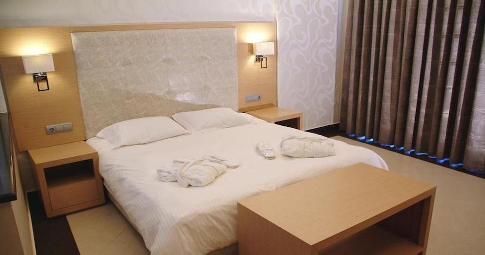 Ionian Emerald Hotel Karavomylos