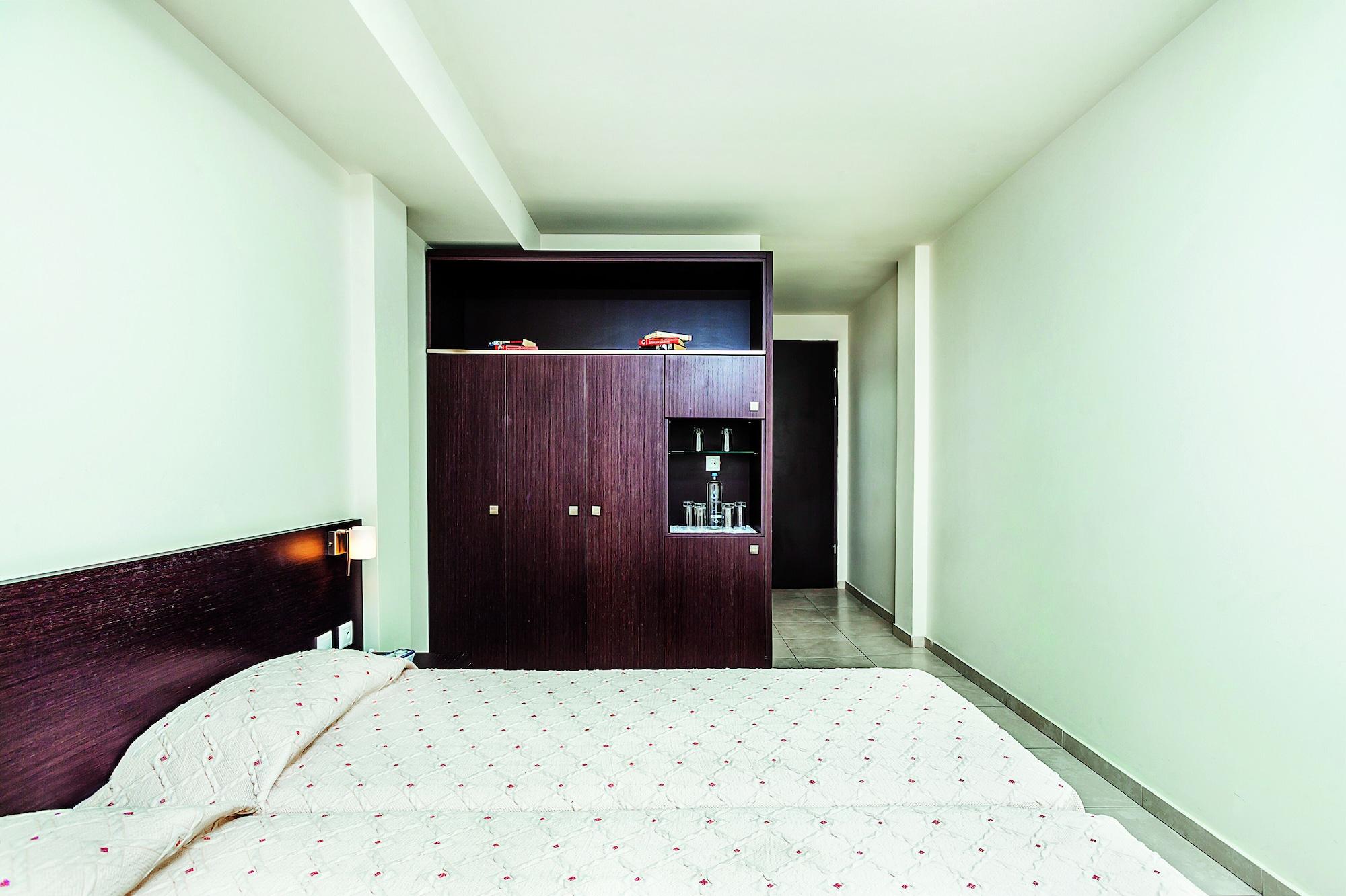 Elinotel Polis Hotel