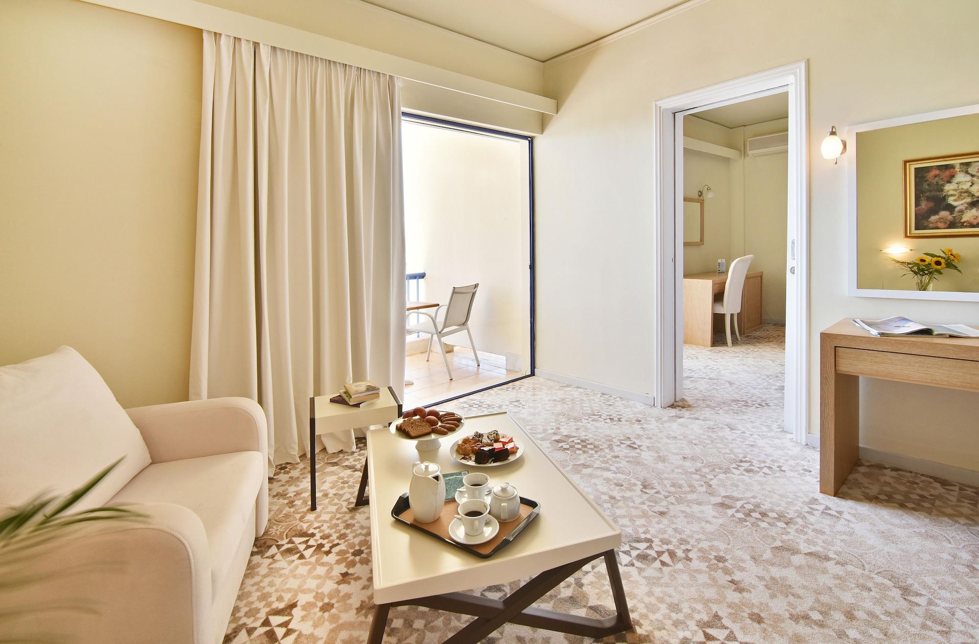 Ionion Star Hotel 4*