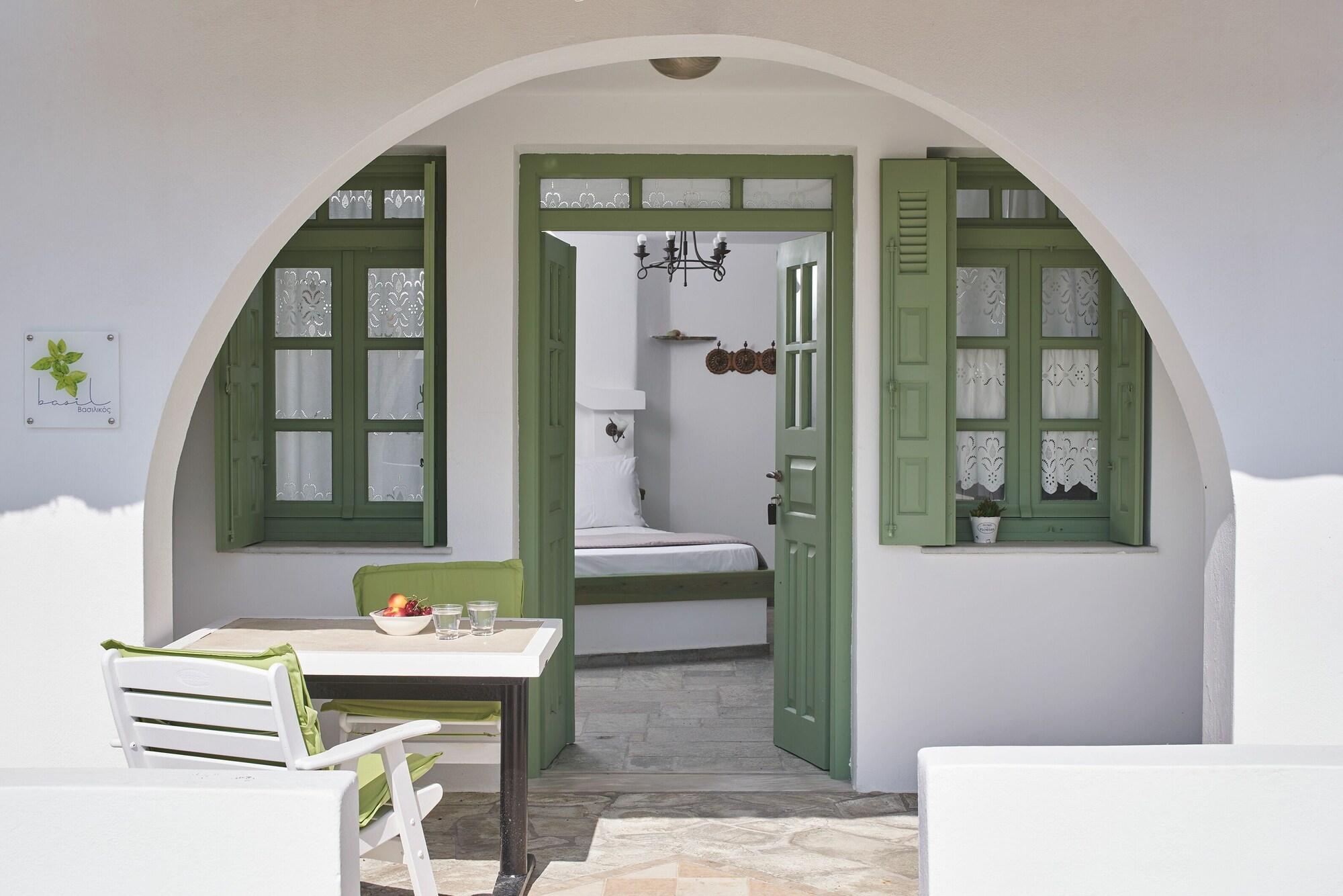 Glarakia Guest house Adamantas (Milos)